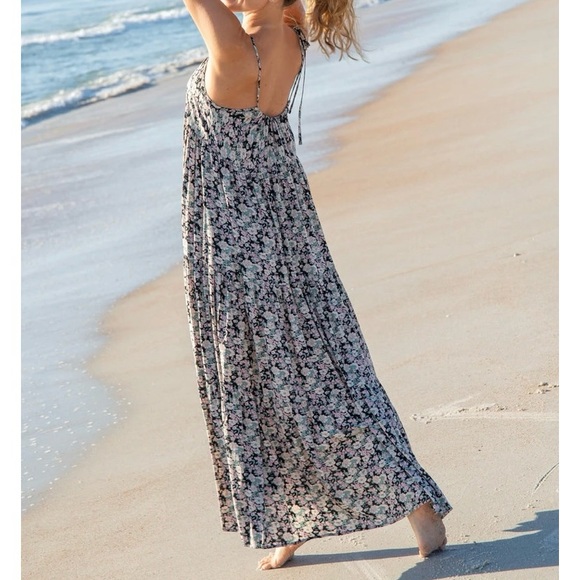 NATURAL LIFE Floral Maxi Dress - Black and White - Picture 6 of 10